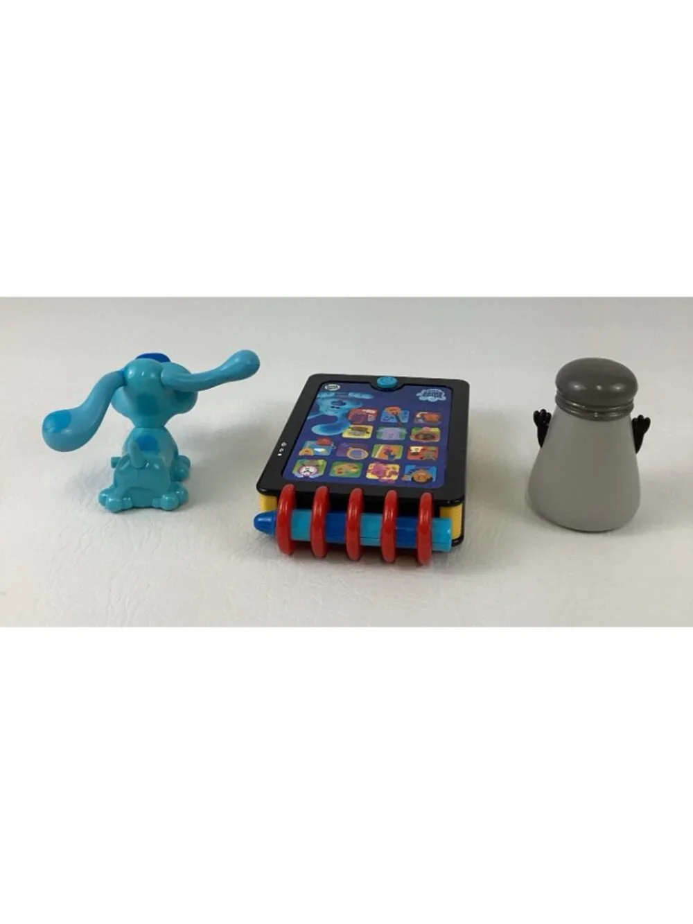 Blue's Clues Handy Dandy Notebook Mrs Pepper Blue Figure Toy Lot Bundle TESTED